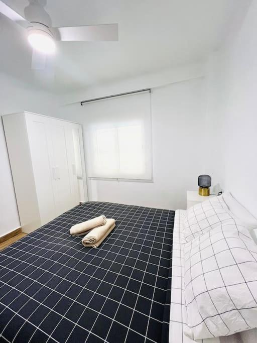 New Spacious And Cozy Apartment - Malaga Ngoại thất bức ảnh
