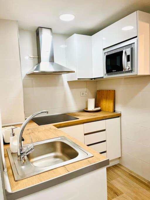 New Spacious And Cozy Apartment - Malaga Ngoại thất bức ảnh