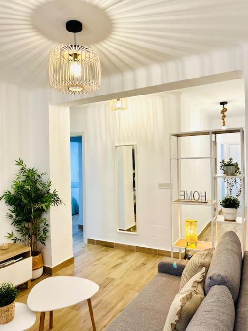 New Spacious And Cozy Apartment - Malaga Ngoại thất bức ảnh